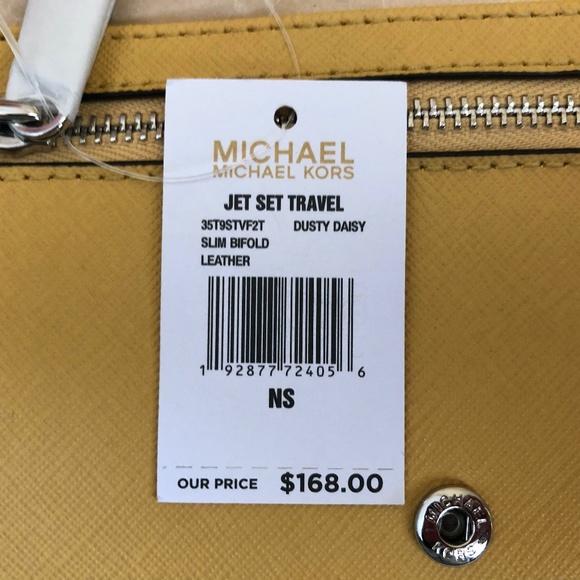 Michael Kors Jet Set Travel Wallet - Picture 2 of 7